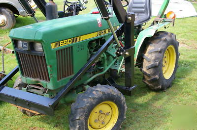 Front end loader for yanmar compact tractors