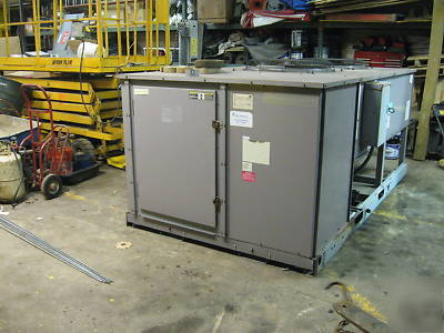 Carrier 25 ton rooftop air conditioner condensing unit