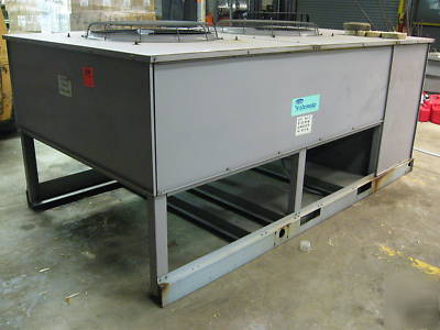 Carrier 25 ton rooftop air conditioner condensing unit