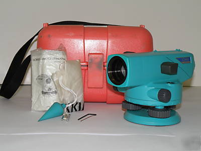 Sokkia C330 (22X) auto level