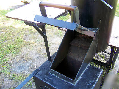New orleans saints charcoal /wood bar-b-q smoker grill 