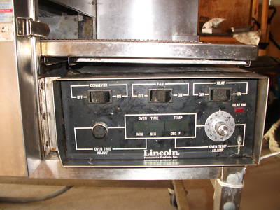 Lincoln impinger conveyor pizza oven 1133