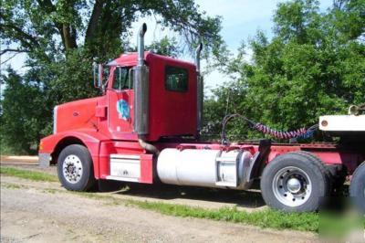 1994 peterbilt 1997 cat 312B 1980 freuhaff 