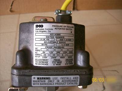 Barksdale controls pressure/vacuum actuated switch