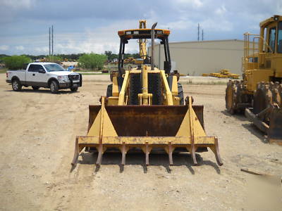 John deere 310D backhoe - loader backhoe - low 