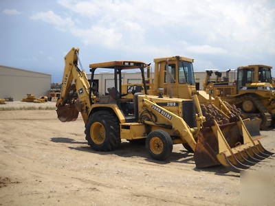 John deere 310D backhoe - loader backhoe - low 