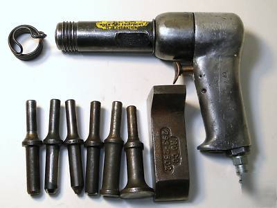 Chicago pneumatic 4X rivet gun kit aircraft tools