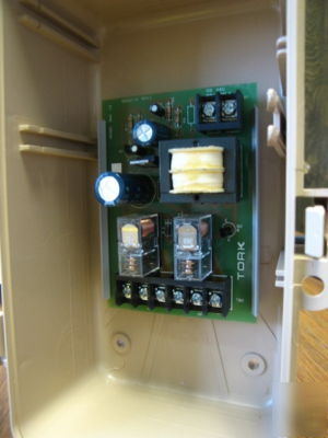 New tork SMC3D momentary contact adaptor - in box