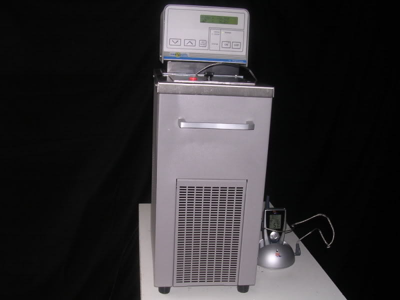 Vwr scientific 1166 heated / refrigerated circulator 