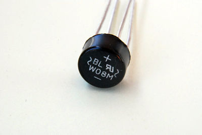 W08M 800V 1.50A single-phase bridge rectifier x 4PCS.