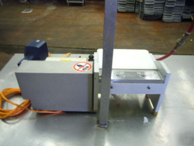 Fish skinning station by skeen model 111 with ss table